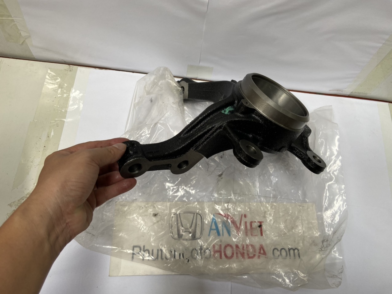 Ngõng moay ơ trước xe Honda CRV 2016 đến 2017